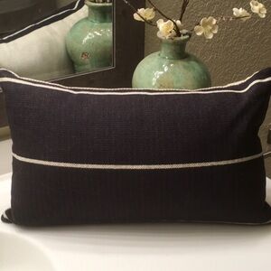 BLACK CREAM STRIPED LUMBAR PILLOW